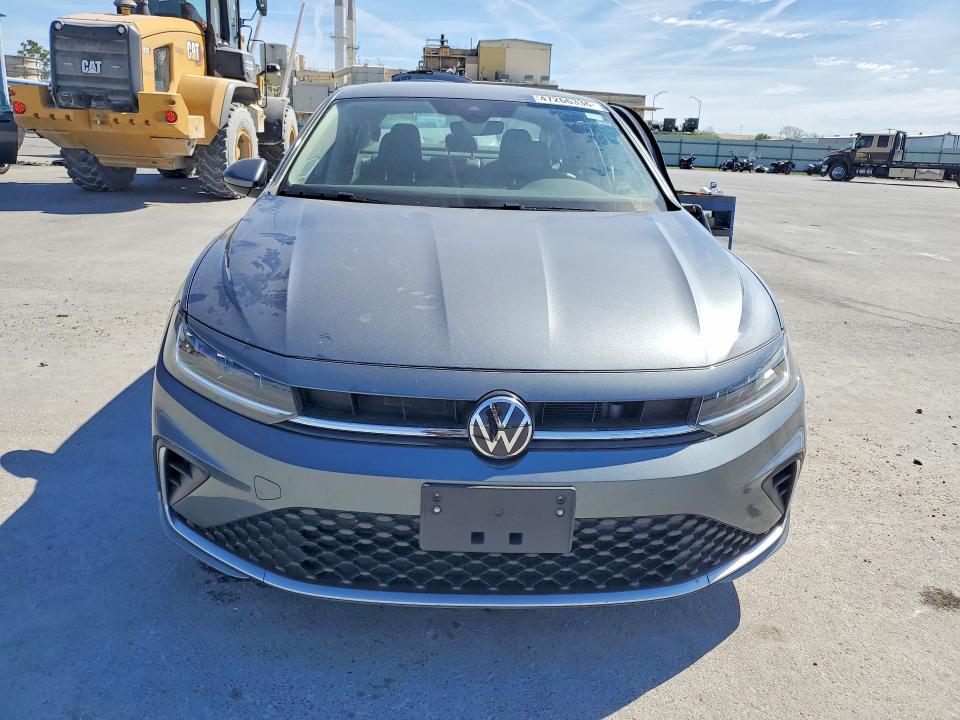 Продажа на аукционе авто 2025 Volkswagen Jetta, vin: 3VWEX7BU4SM028214, номер лота: 47266336