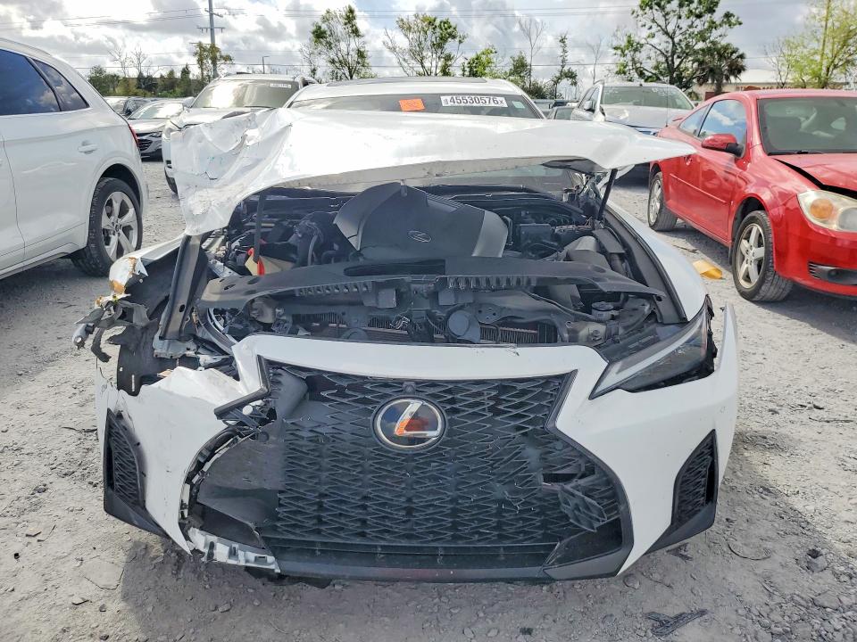 45530576 :رقم المزاد ، JTHGZ1B21P5062043 vin ، 2023 Lexus Is 350 مزاد بيع