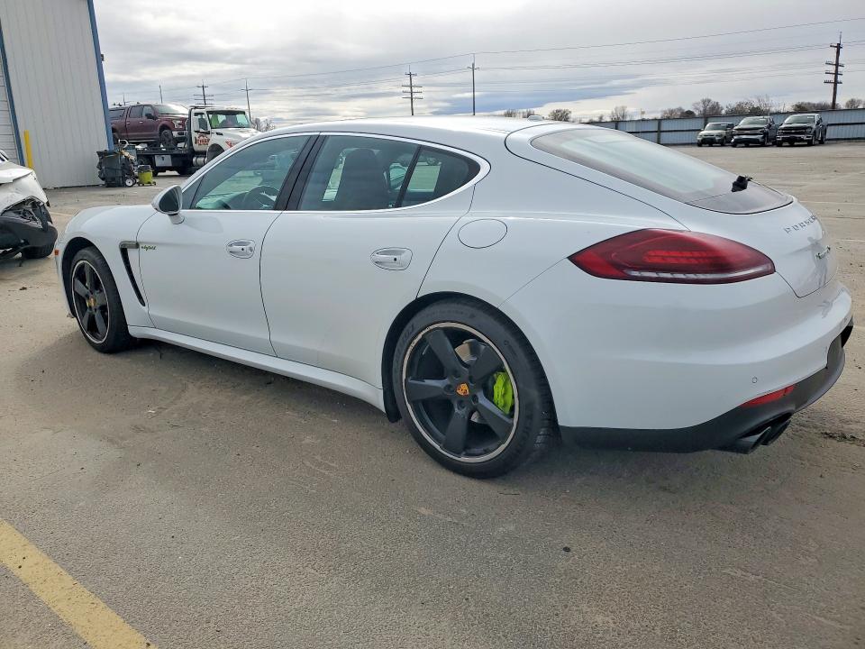 45654546 :رقم المزاد ، WP0AD2A75GL041314 vin ، 2016 Porsche Panamera مزاد بيع
