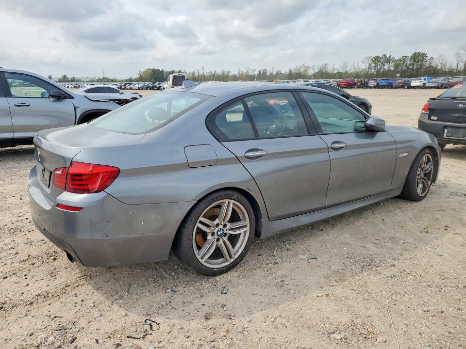 2013 Bmw 535 მანქანა იყიდება აუქციონზე, vin: WBAFR7C5XDC823729, აუქციონის ნომერი: 45654786