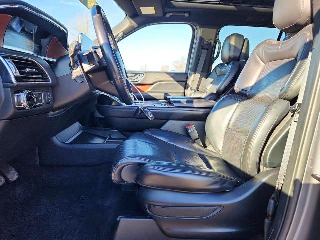 97836615 :رقم المزاد ، 5LMJJ2LT1MEL15216 vin ، 2021 Lincoln Navigator مزاد بيع