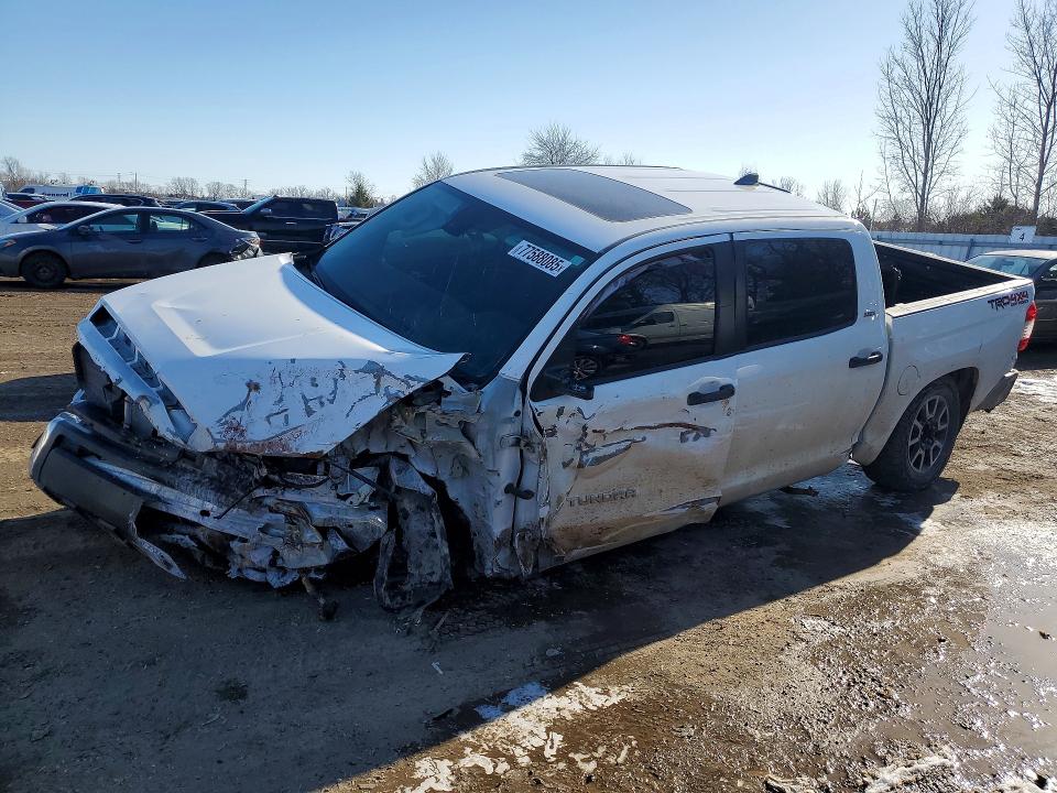 Продажа на аукционе авто 2020 Toyota Tundra, vin: 5TFDY5F12LX941906, номер лота: 77588085