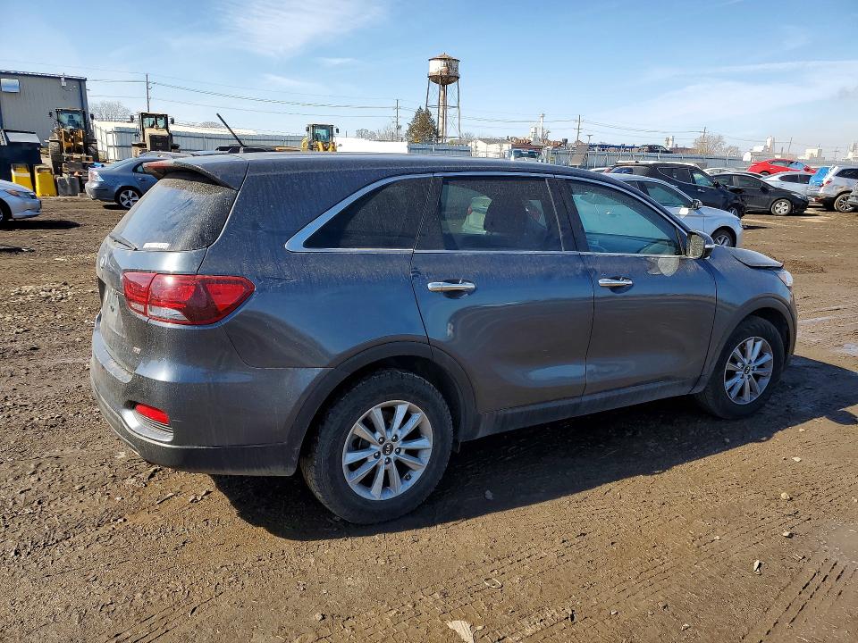 78460825 :رقم المزاد ، 5XYPG4A30LG631727 vin ، 2020 Kia Sorento مزاد بيع