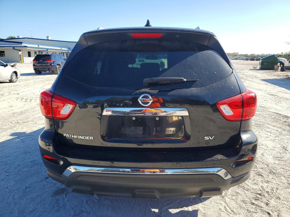 45546106 :رقم المزاد ، 5N1DR2BN0LC577928 vin ، 2020 Nissan Pathfinder مزاد بيع