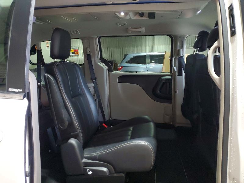 46983156 :رقم المزاد ، 2C4RC1CG5DR783082 vin ، 2013 Chrysler Town & Country مزاد بيع