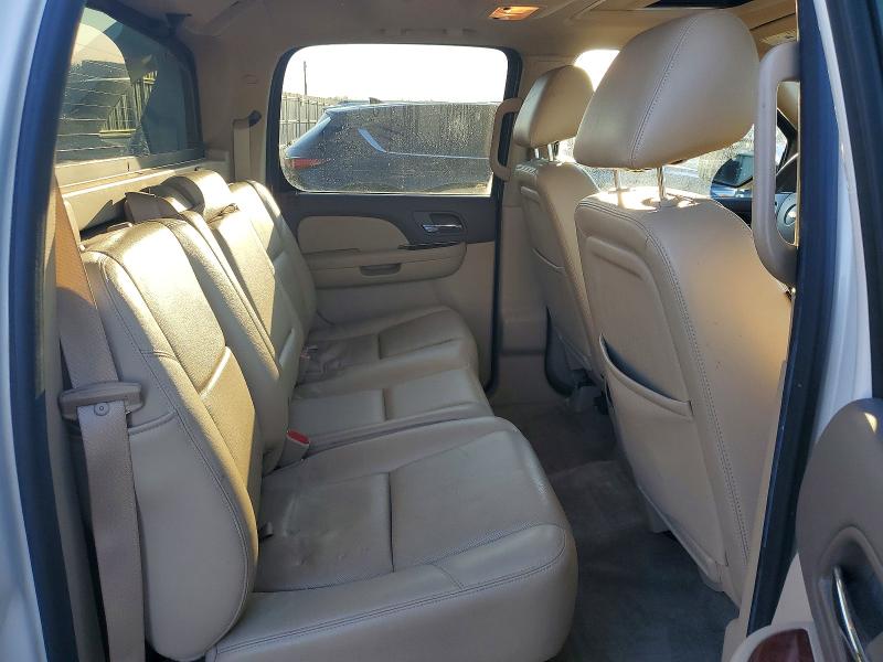 Продажа на аукционе авто 2013 Chevrolet Avalanche, vin: 3GNTKGE72DG152084, номер лота: 41993086
