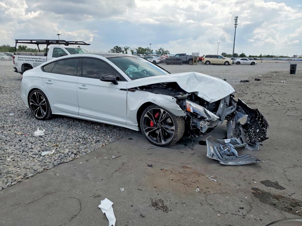 2024 Audi S5 მანქანა იყიდება აუქციონზე, vin: WAUC4CF5XRA108426, აუქციონის ნომერი: 47509426