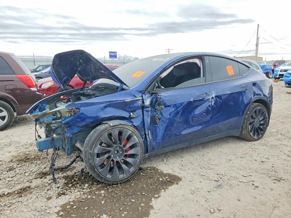 2022 Tesla Model Y მანქანა იყიდება აუქციონზე, vin: 7SAYGDEF4NF407088, აუქციონის ნომერი: 41837356