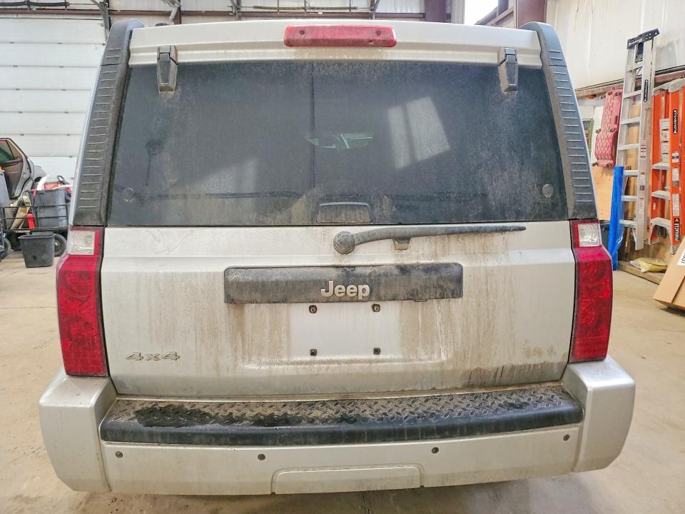 2010 Jeep Commander მანქანა იყიდება აუქციონზე, vin: 1J4RG4GK6AC104407, აუქციონის ნომერი: 41661656
