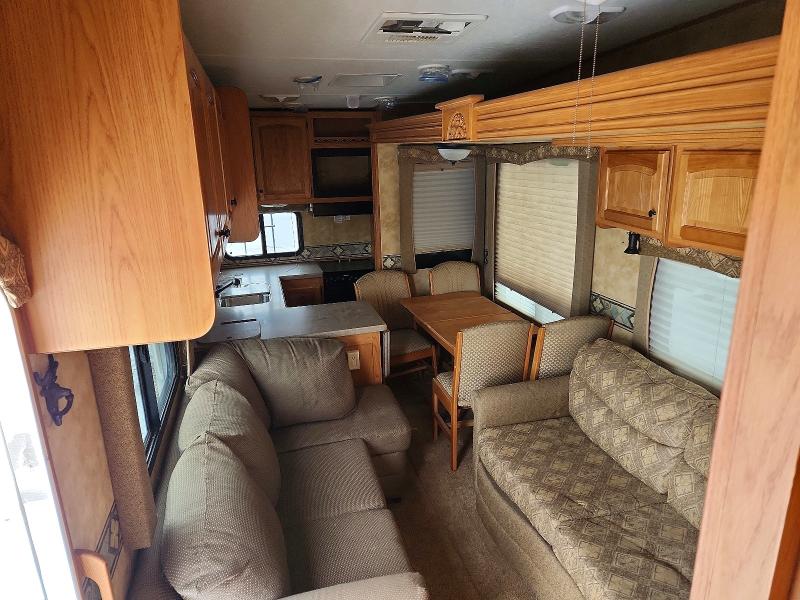 41756316 :رقم المزاد ، 5SFGF29229E012242 vin ، 2009 Heartland Rv Big Countr مزاد بيع