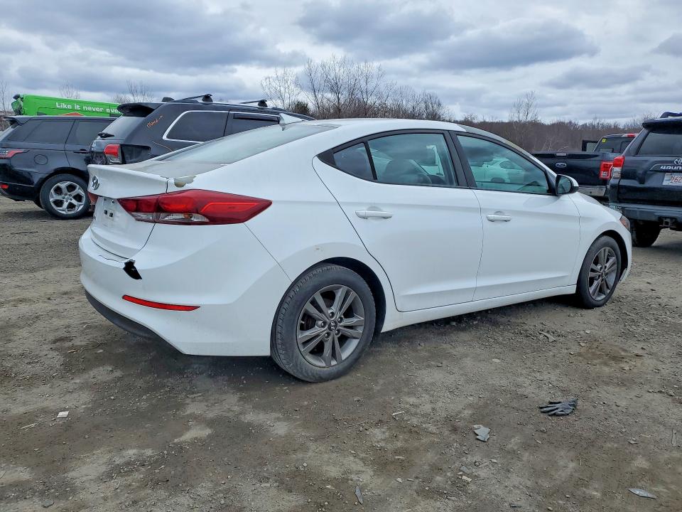 2017 Hyundai Elantra მანქანა იყიდება აუქციონზე, vin: 5NPD84LF7HH030970, აუქციონის ნომერი: 46879696