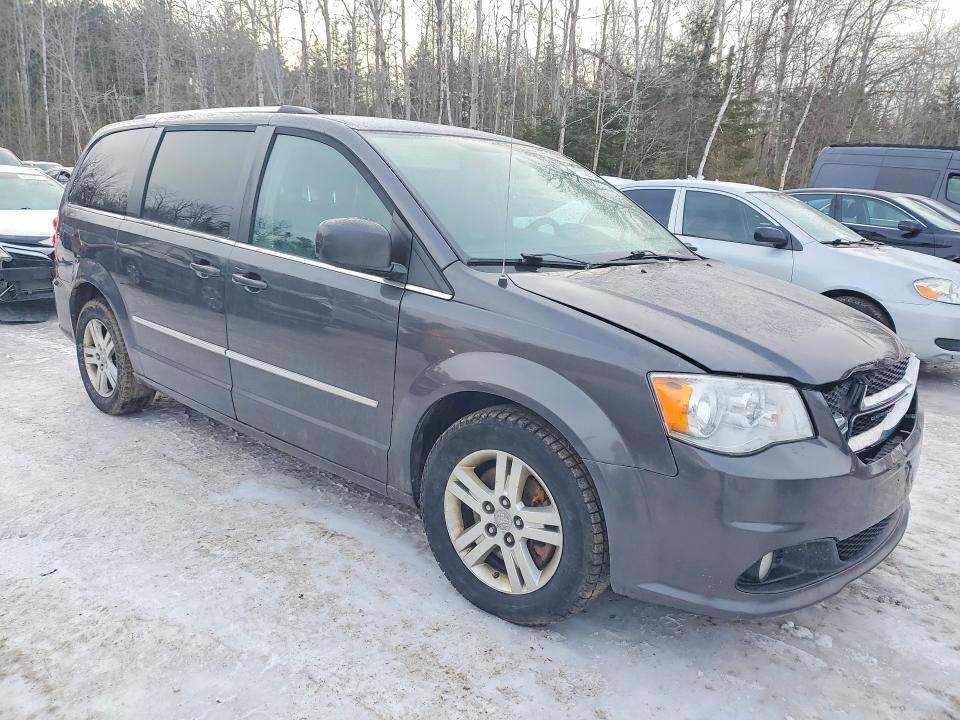 77288655 :رقم المزاد ، 2C4RDGDGXFR666843 vin ، 2015 Dodge Grand Caravan مزاد بيع