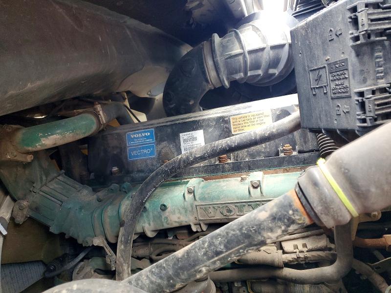 Продажа на аукционе авто 2011 Volv Vn, vin: 4V4NC9EH3BN534832, номер лота: 46004746