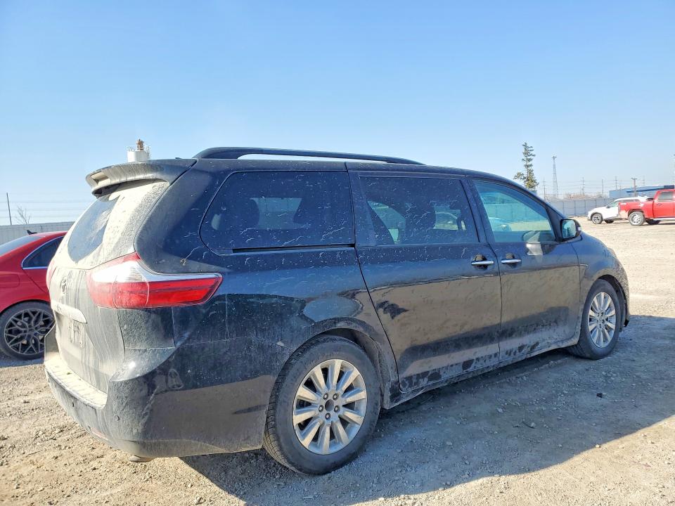2015 Toyota Sienna მანქანა იყიდება აუქციონზე, vin: 5TDYK3DC5FS527525, აუქციონის ნომერი: 46813696