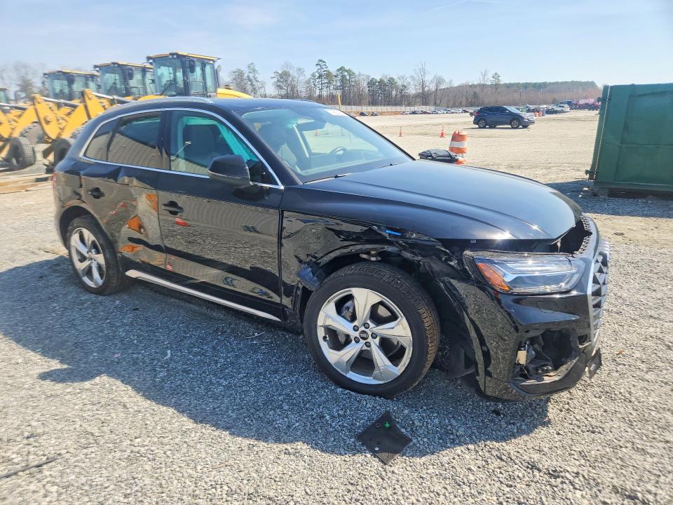 79920195 :رقم المزاد ، WA1CAAFY1M2096707 vin ، 2021 Audi Q5 مزاد بيع