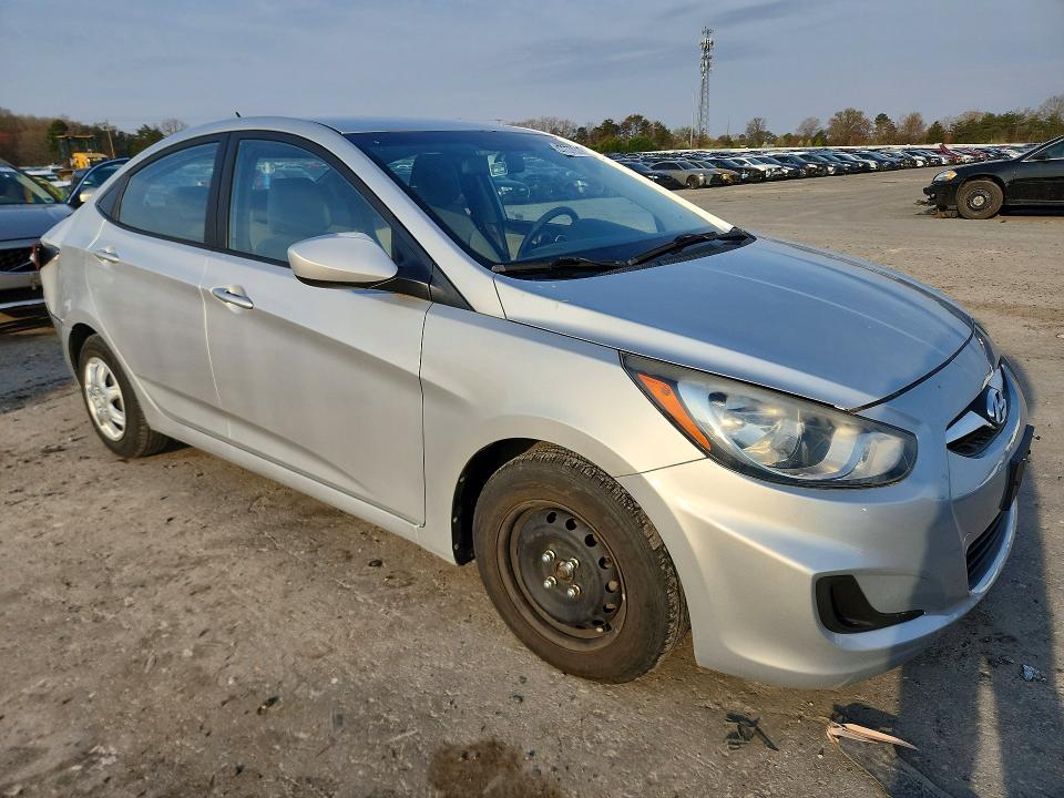Продаж на аукціоні авто 2013 Hyundai Accent, vin: KMHCT4AE8DU347396, номер лоту: 47379316