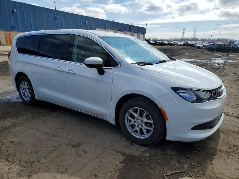 47223876 :رقم المزاد ، 2C4RC1CG8LR279088 vin ، 2020 Chrysler Voyager مزاد بيع