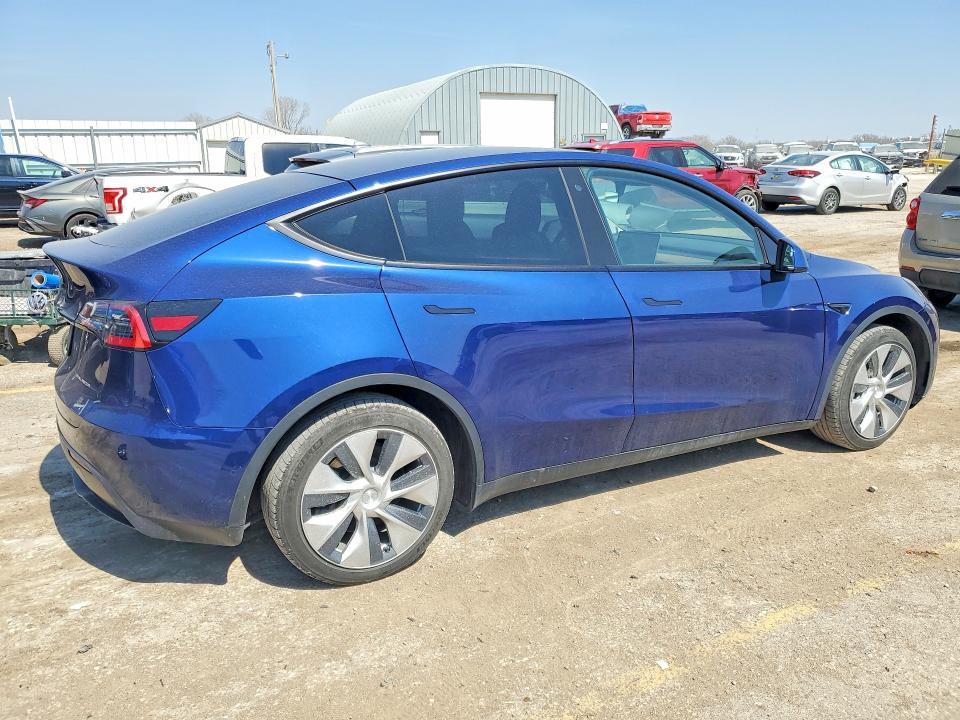 Продажа на аукционе авто 2021 Tesla Model Y, vin: 5YJYGDEE7MF060701, номер лота: 45855296