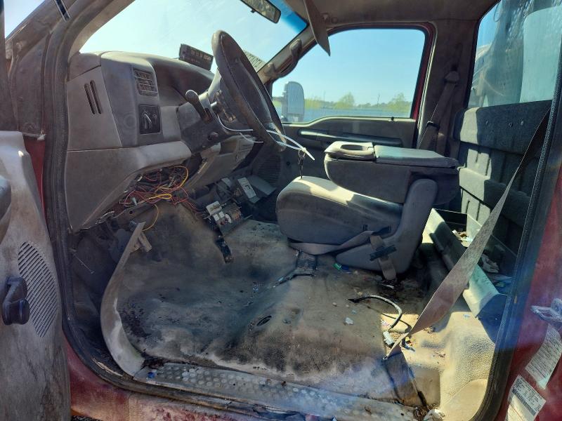 47247746 :رقم المزاد ، 1FDAF56F71EB82176 vin ، 2001 Ford F550 مزاد بيع