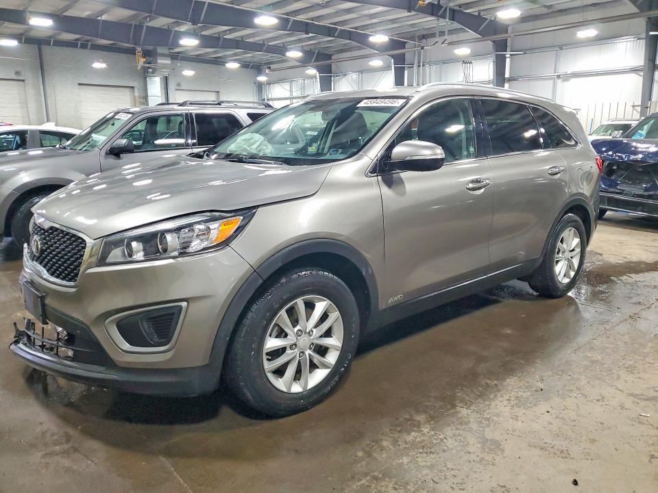 2016 Kia Sorento მანქანა იყიდება აუქციონზე, vin: 5XYPGDA38GG037604, აუქციონის ნომერი: 45949496