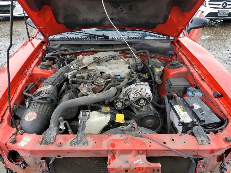 45821066 :رقم المزاد ، 1FAFP444XYF122194 vin ، 2000 Ford Mustang مزاد بيع