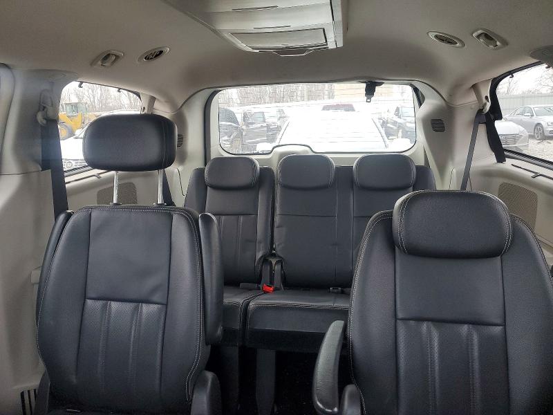 2010 Chrysler Town & Country მანქანა იყიდება აუქციონზე, vin: 2A4RR8D13AR387546, აუქციონის ნომერი: 79358435