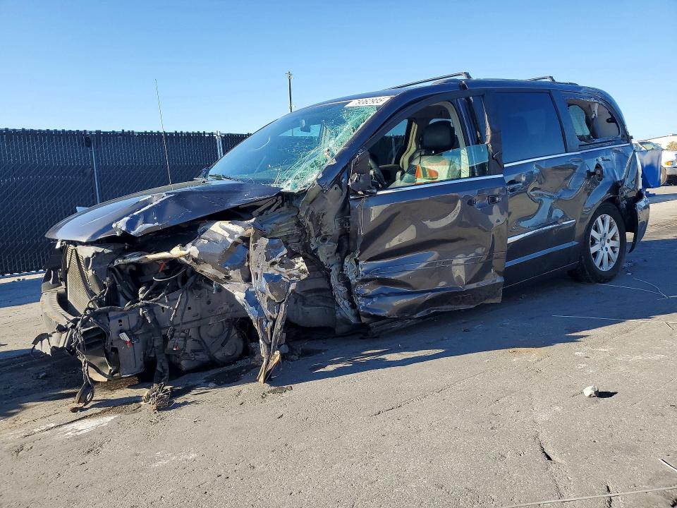 Продажа на аукционе авто 2015 Chrysler Town & Country, vin: 2C4RC1BG1FR608705, номер лота: 79362935