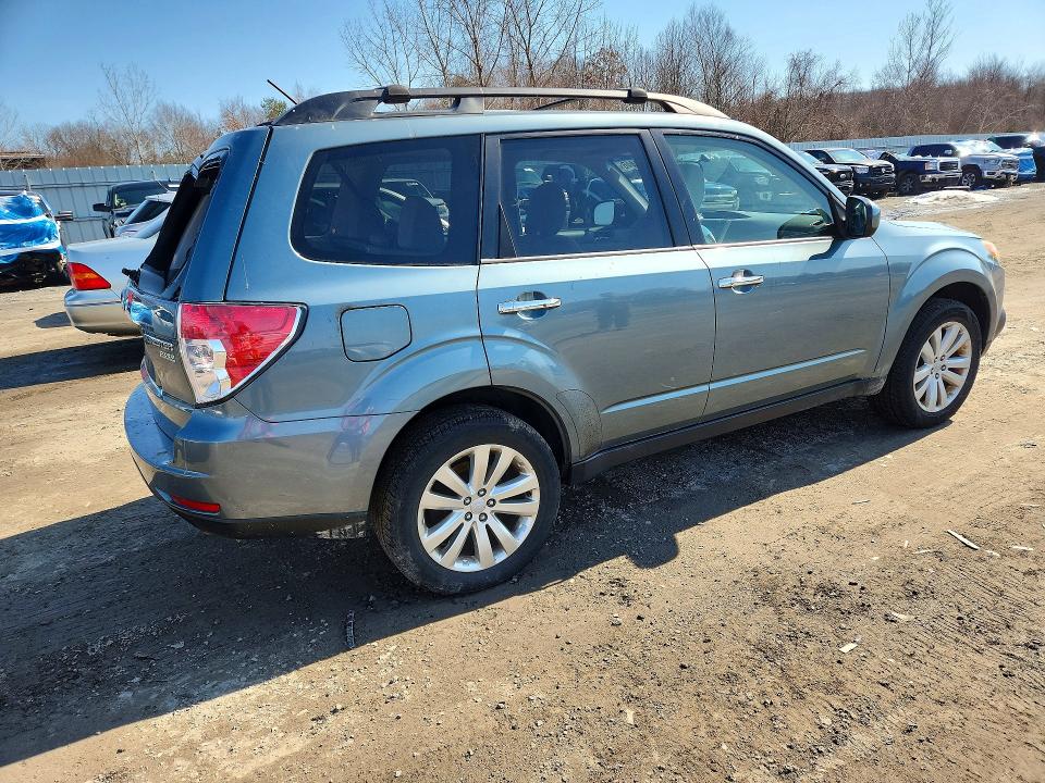 45730446 :رقم المزاد ، JF2SHADC3CH458313 vin ، 2012 Subaru Forester مزاد بيع