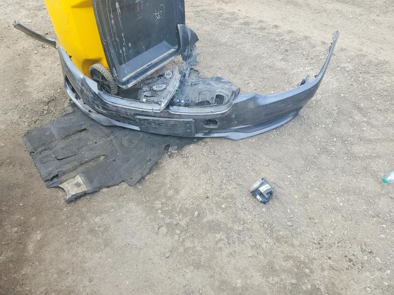 41713306 :رقم المزاد ، WBA8B9C51JEE83382 vin ، 2018 Bmw 330 مزاد بيع