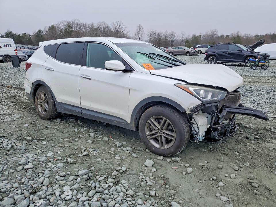 Продаж на аукціоні авто 2018 Hyundai Santa Fe Sport, vin: 5NMZT3LB1JH099457, номер лоту: 79801075