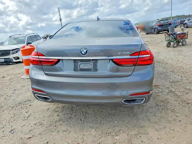 2017 Bmw 740 მანქანა იყიდება აუქციონზე, vin: WBA7E2C5XHG740075, აუქციონის ნომერი: 79492055
