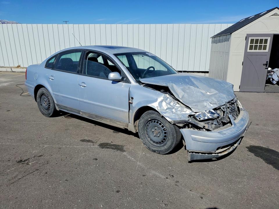 Продажа на аукционе авто 1998 Volkswagen Passat, vin: WVWMA63B0WE163032, номер лота: 42023436