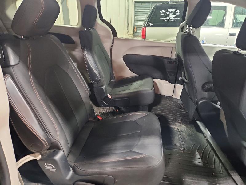 2019 Chrysler Pacifica მანქანა იყიდება აუქციონზე, vin: 2C4RC1FGXKR507702, აუქციონის ნომერი: 46340426