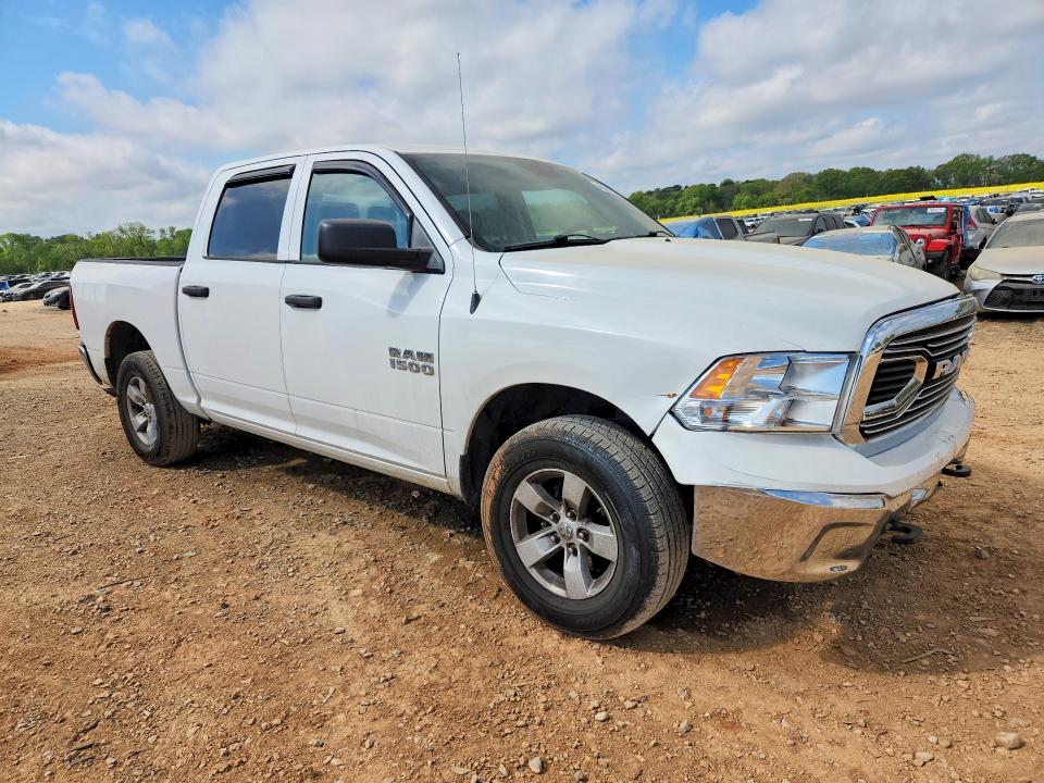 48068406 :رقم المزاد ، 1C6RR7KG3JS315842 vin ، 2018 Ram 1500 مزاد بيع