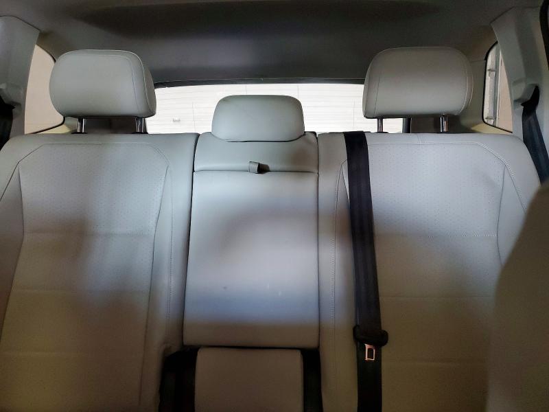 79827835 :رقم المزاد ، 3VV2B7AXXJM033725 vin ، 2018 Volkswagen Tiguan مزاد بيع