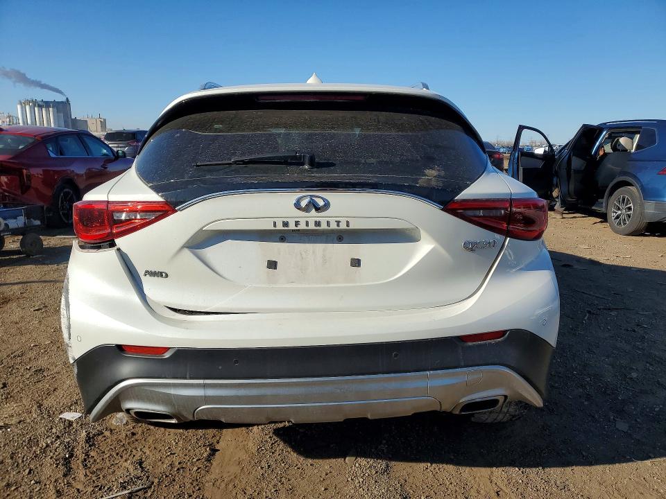 2018 Infiniti Qx30 მანქანა იყიდება აუქციონზე, vin: SJKCH5CR5JA053704, აუქციონის ნომერი: 47092826