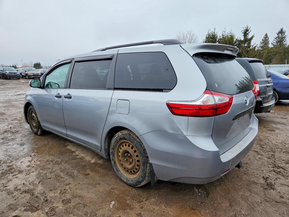 Продаж на аукціоні авто 2016 Toyota Sienna, vin: 5TDZK3DC1GS699556, номер лоту: 79914355