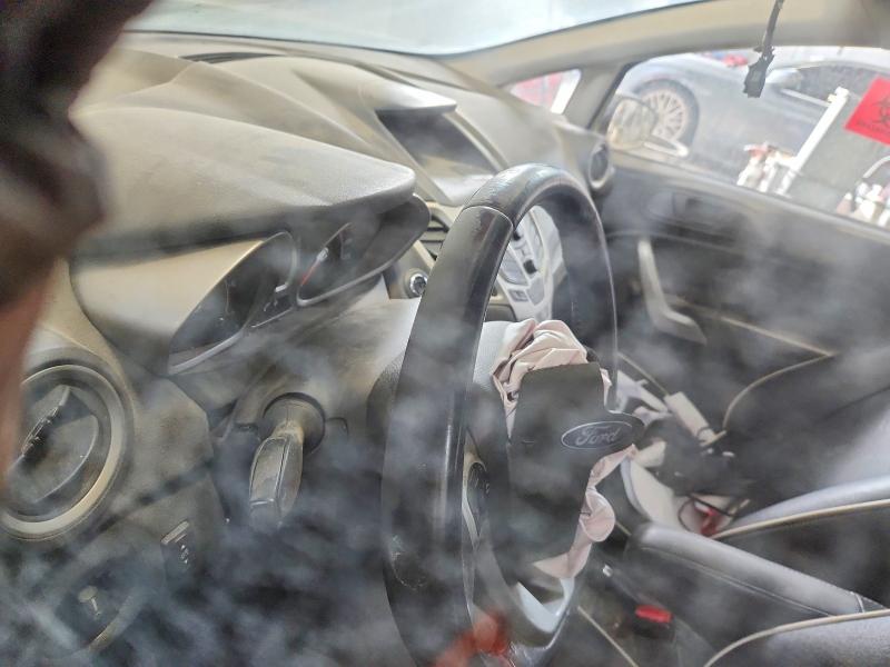 2013 Ford Fiesta მანქანა იყიდება აუქციონზე, vin: 3FADP4FJ3DM139696, აუქციონის ნომერი: 42045806
