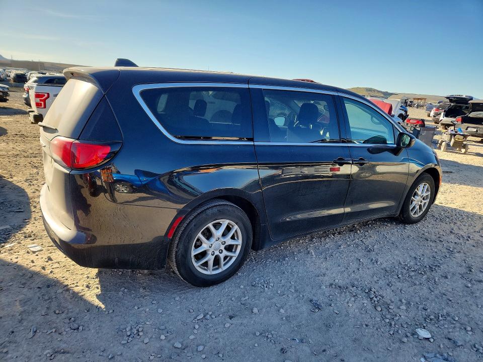 2017 Chrysler Pacifica მანქანა იყიდება აუქციონზე, vin: 2C4RC1DG7HR675664, აუქციონის ნომერი: 46532696