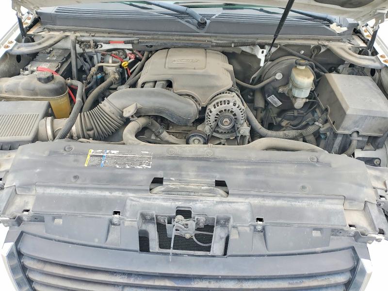 45950786 :رقم المزاد ، 1GKFC13J37R136113 vin ، 2007 Gmc Yukon مزاد بيع