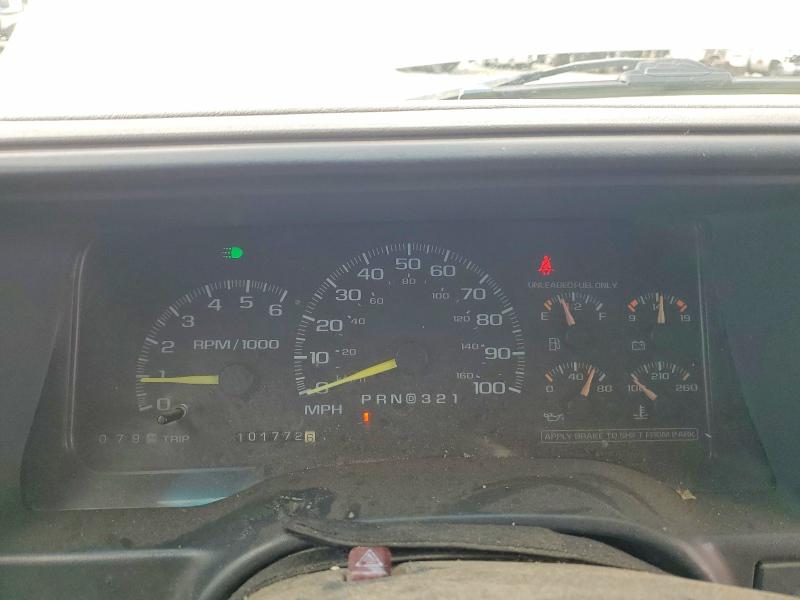 78535045 :رقم المزاد ، 1GBKC34J2YF463436 vin ، 2000 Chevrolet Gmt-400 مزاد بيع