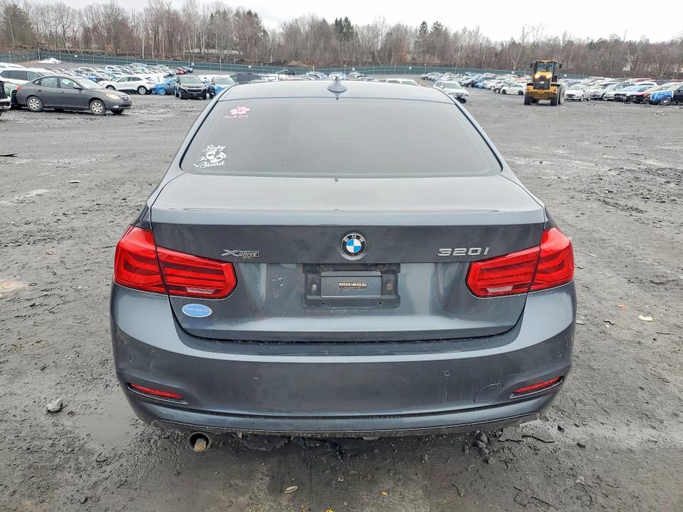 2016 Bmw 320 მანქანა იყიდება აუქციონზე, vin: WBA8E5G5XGNT41032, აუქციონის ნომერი: 41797586