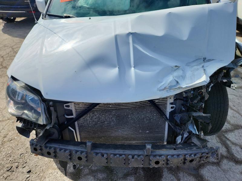 46490226 :رقم المزاد ، 2C4RDGCG3FR623821 vin ، 2015 Dodge Grand Caravan مزاد بيع