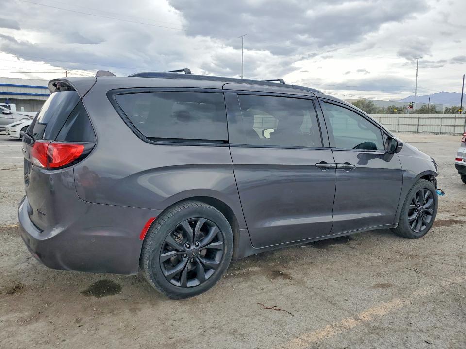 Aukcja sprzedaży 2018 Chrysler Pacifica, vin: 2C4RC1GG0JR259893, numer aukcji: 47991886