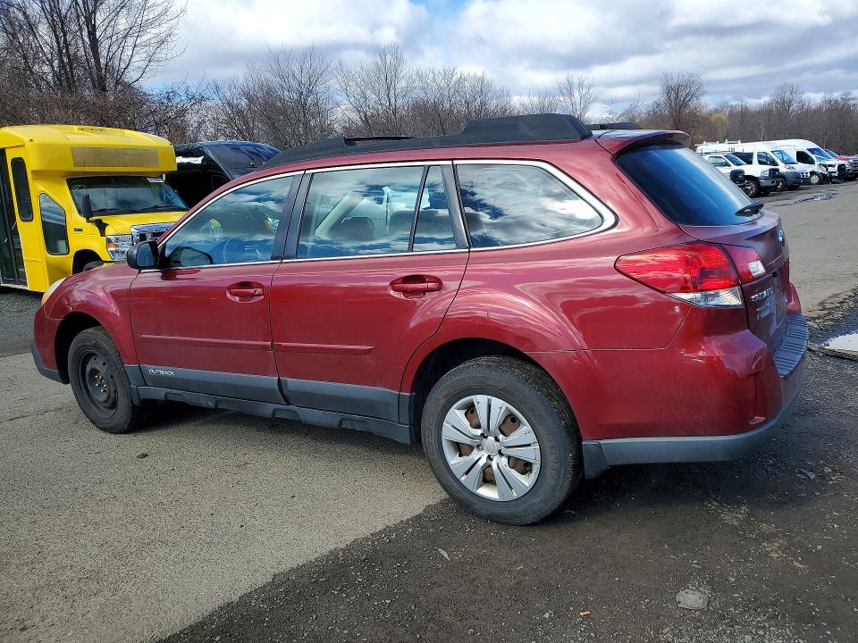 2013 Subaru Outback მანქანა იყიდება აუქციონზე, vin: 4S4BRBAC2D3267062, აუქციონის ნომერი: 46364106