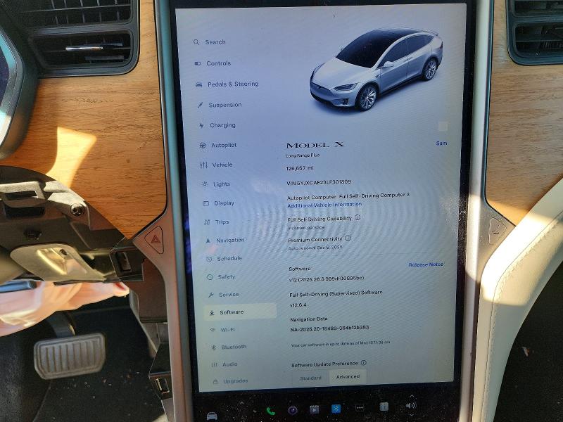 2020 Tesla Model X მანქანა იყიდება აუქციონზე, vin: 5YJXCAE23LF301809, აუქციონის ნომერი: 46554286