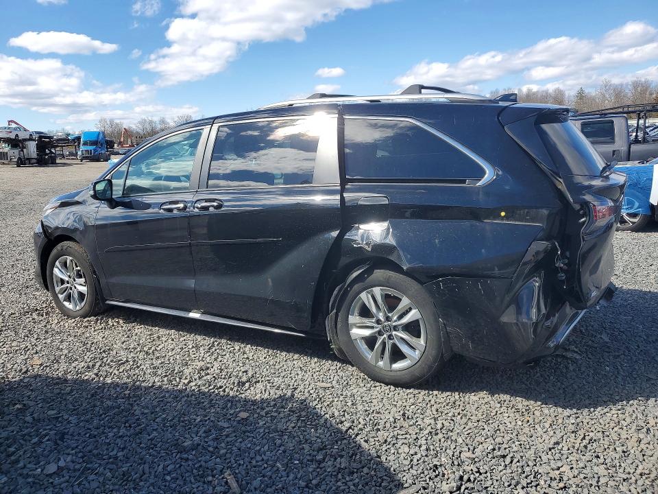 46300126 :رقم المزاد ، 5TDZSKFC5NS064814 vin ، 2022 Toyota Sienna مزاد بيع