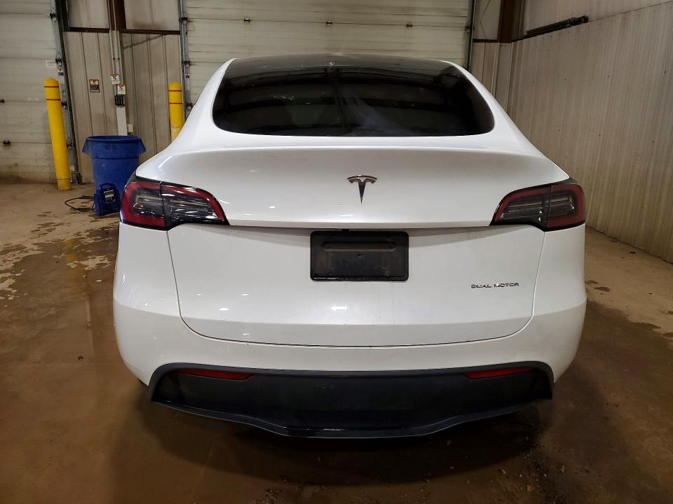 47232566 :رقم المزاد ، 7SAYGDEE1PA124526 vin ، 2023 Tesla Model Y مزاد بيع