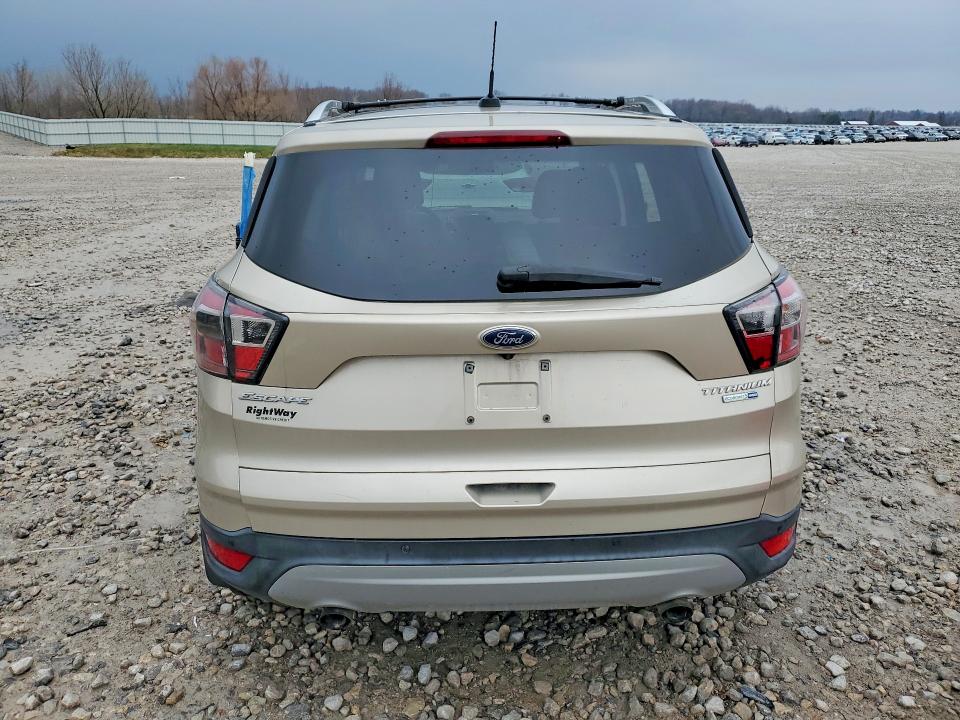 2017 Ford Escape მანქანა იყიდება აუქციონზე, vin: 1FMCU9J93HUB28770, აუქციონის ნომერი: 47238756