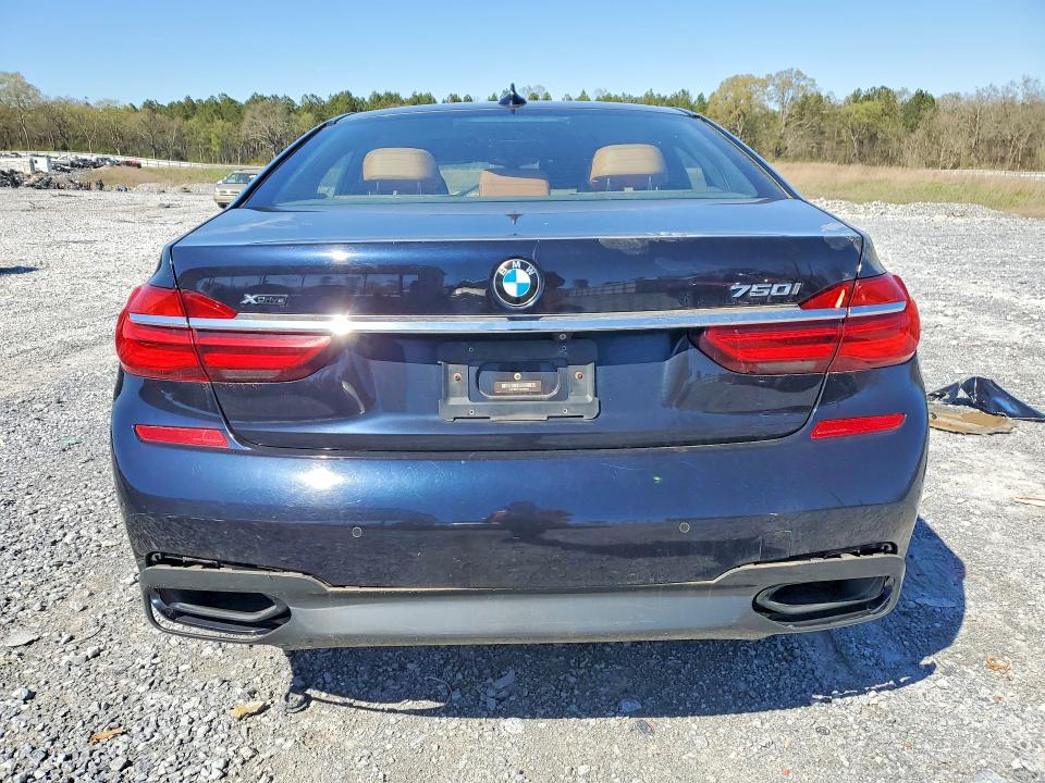 2016 Bmw 750 მანქანა იყიდება აუქციონზე, vin: WBA7B0C54GG526890, აუქციონის ნომერი: 46558106